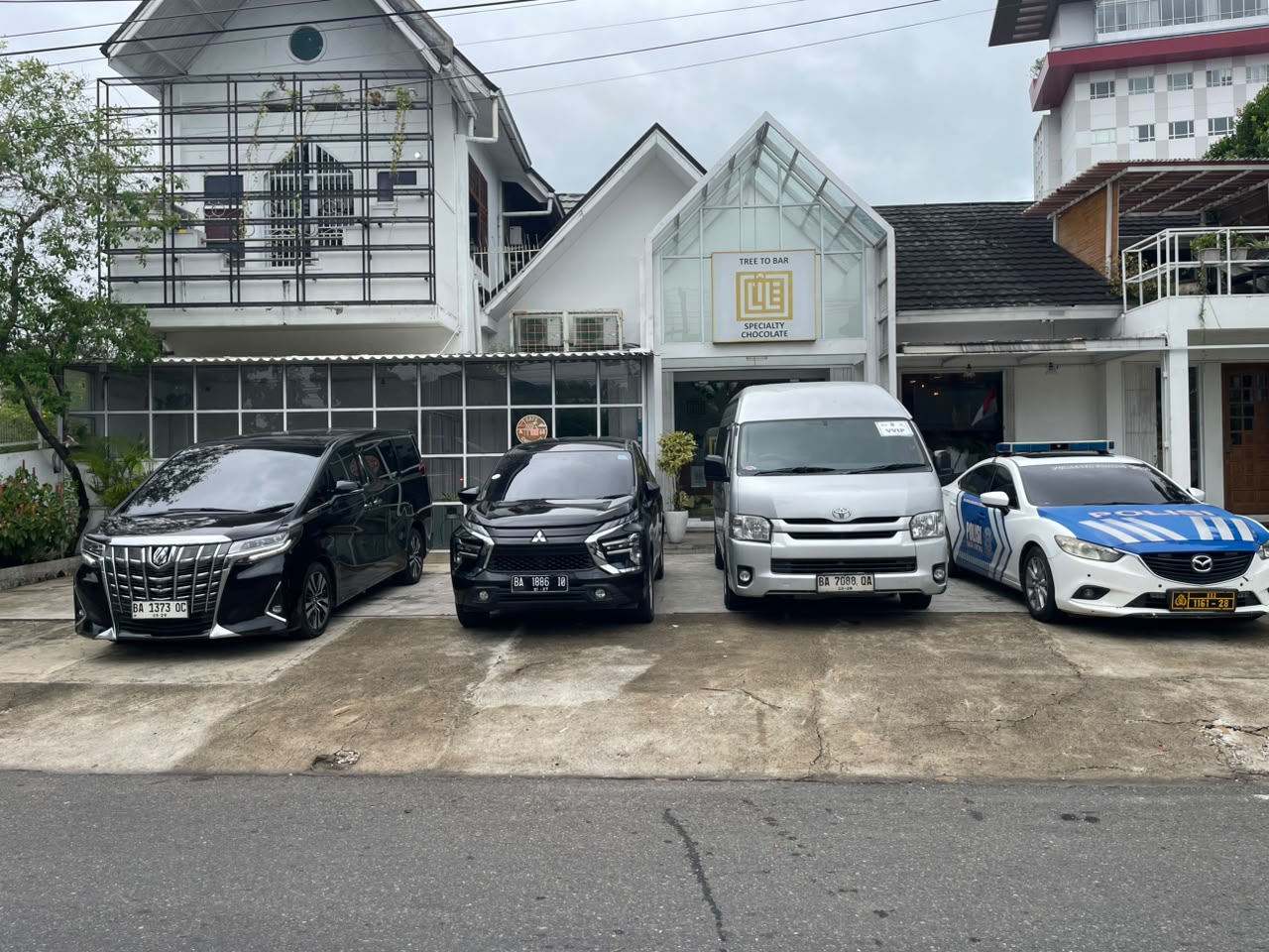 Rental Mobil Padang Murah 2026 Pake Supir