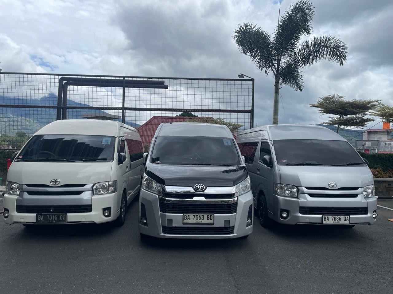 Rental Mobil Hiace Padang 2026